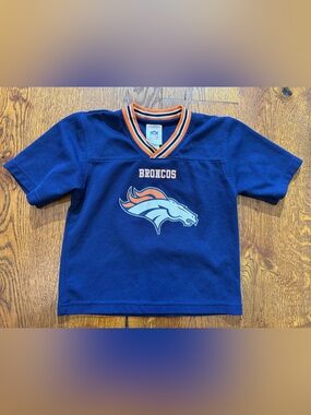 NFL Denver Broncos Kids Jersey Shirt Size 4T Blue Football Tee